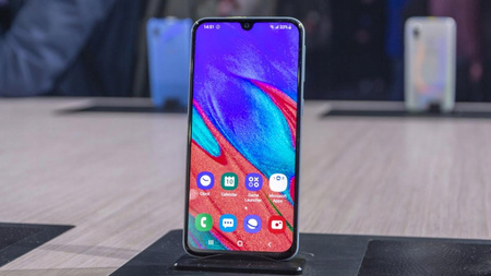 Samsung Galaxy A40 4/64GB LTE AMOLED | A405FN/DS | Niebieski | Stan: Dobry