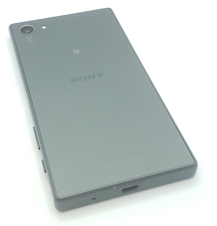 Smartfon Sony Xperia Z5 Compact E5823 LTE Czarny | Stan: Dostateczny