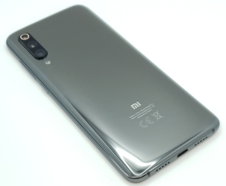 Smartfon Xiaomi Mi 9 6/64GB LTE Dual SIM 6,4" Czarny | Stan: Dobry