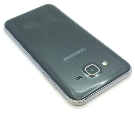 Samsung Galaxy J5 2/8GB 4G LTE | SM-J500FN | Black | Condition: Fair