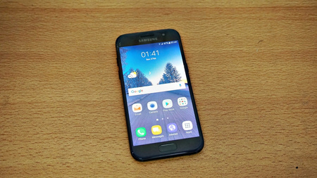 Samsung Galaxy A3 2017 SM-A320FL 2/16GB Black | Condition: Perfect