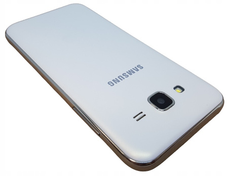 Samsung Galaxy J5 2/8GB 4G LTE | SM-J500FN | White | Condition: Perfect